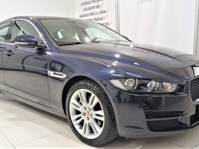 Jaguar XE 2.0 D 180 CV aut. Prestige