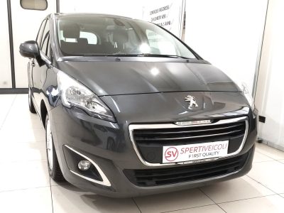Peugeot 5008 Active 1.6 HDI 115cv 7 Posti