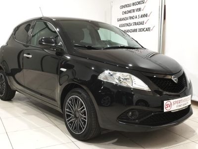 Lancia Ypsilon 1.2 69 CV 5 porte GPL Ecochic Gold