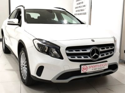 Mercedes-benz GLA 200 d Automatic Business